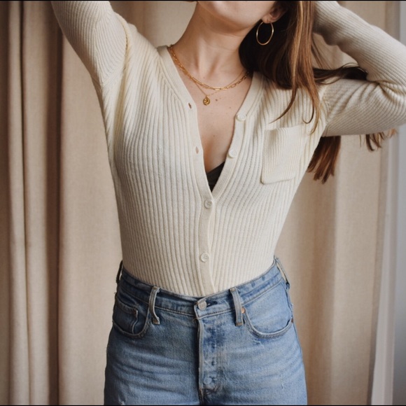 SOLD | 90’s Cream Cardigan - Picture 2 of 3